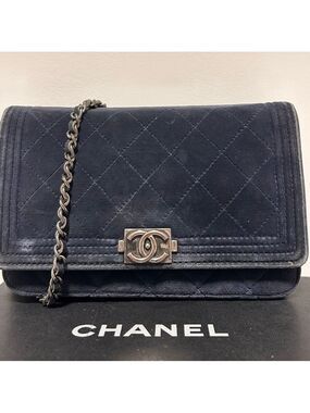 Chanel Navy Boy Velvet WOC